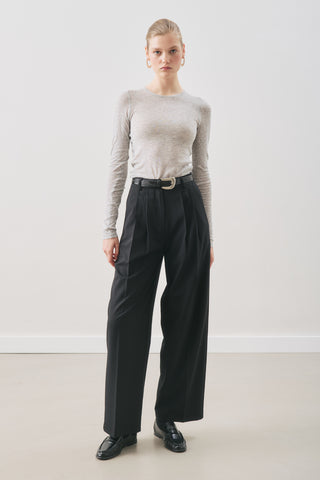 Classic Pleated Trousers Black