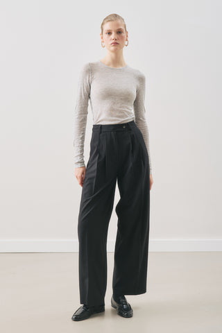 Classic Pleated Trousers Black