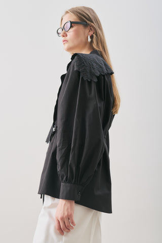 Embroidered Wide-Collar Shirt Black
