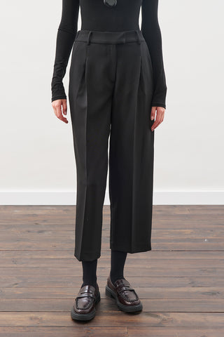 Pleated Straight Trousers Black