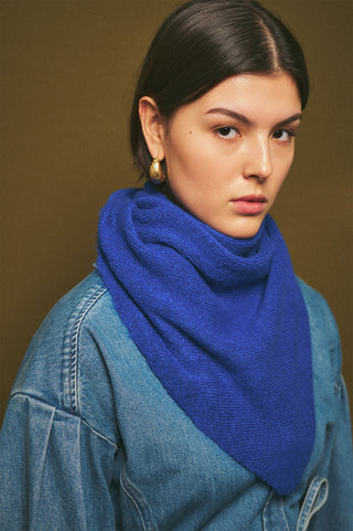 Triangle Knit Scarf Blue