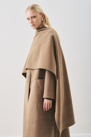 Soft Wool Coat With Scarf Brown