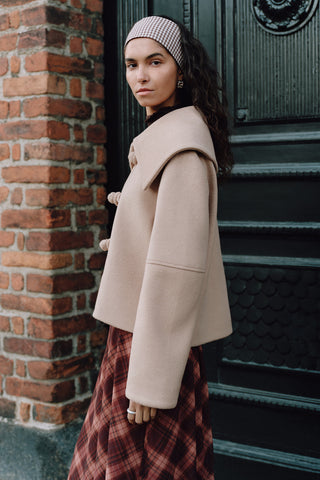 Isabel Short Wool Jacket Beige