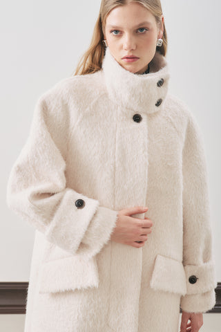 Bouclé Wide Collar Coat Ecru