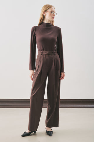 Classic Pleated Trousers Brown