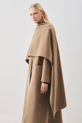 Soft Wool Coat With Scarf Brown