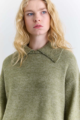 Wide Collar Oversized Sweater Green