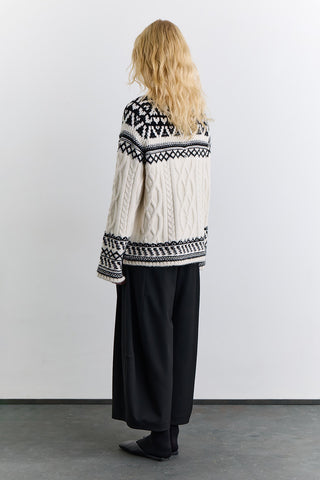 Nordic Pattern Sweater Ecru