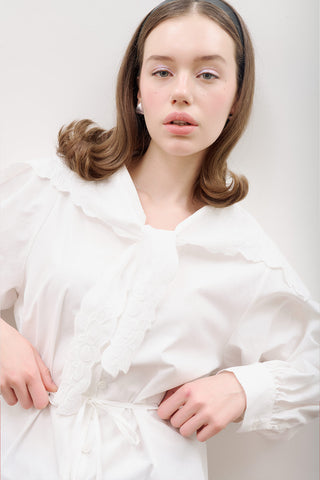 Embroidered Wide-Collar Shirt Ecru