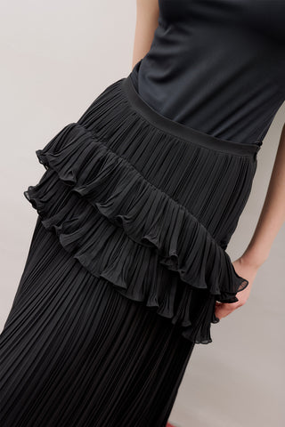 Mila Pleated Tiered Skirt Black