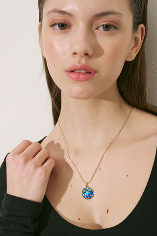 Square Crystal Medallion Necklace Gold