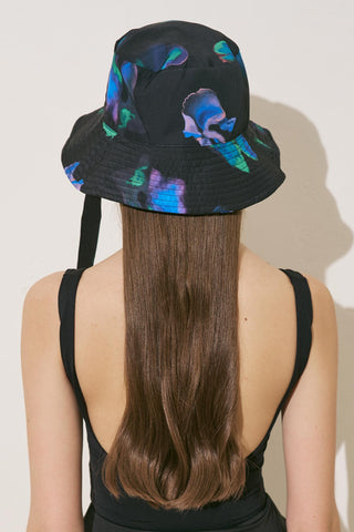 Bucket Hat With String Brush