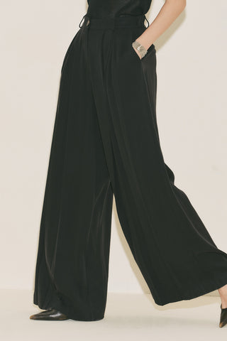 Tansy Pleated Trousers Black
