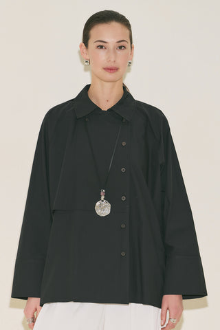 Round Medallion Necklace Black Si̇lver