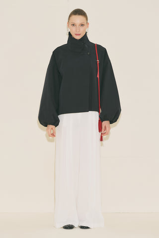 Melva Short Trench Coat With Wide Sleeves Black