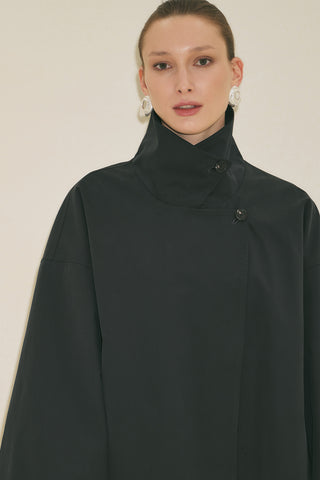 Melva Short Trench Coat With Wide Sleeves Black