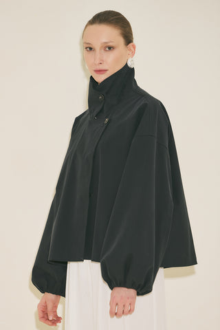 Melva Short Trench Coat With Wide Sleeves Black