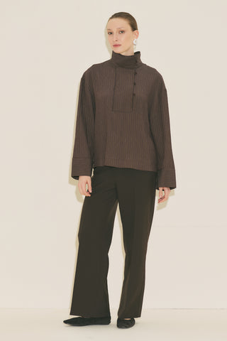 Wide Collar Striped Blouse Brown