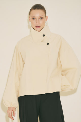 Melva Short Trench Coat With Wide Sleeves Vanilla