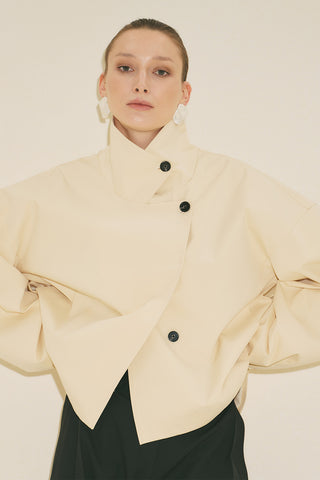 Melva Short Trench Coat With Wide Sleeves Vanilla