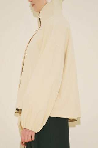 Melva Short Trench Coat With Wide Sleeves Vanilla