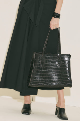 Embossed Leather City Bag Brown