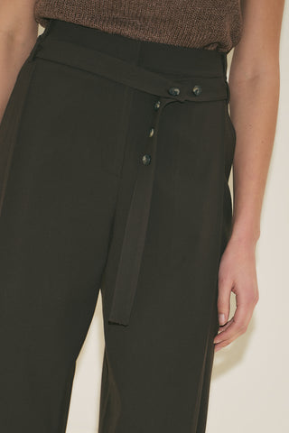 Belted Trousers With Wide Pleats Brown