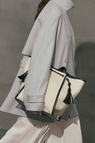 Canvas City Bag With Tassel Detail Black