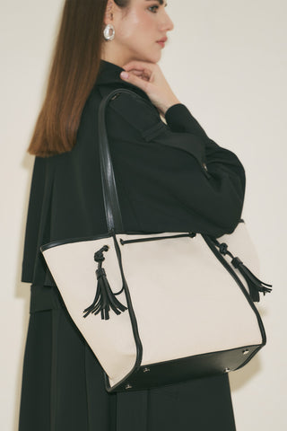Canvas City Bag With Tassel Detail Black