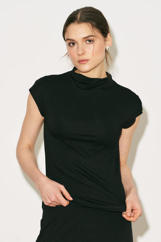 Easy Sleeveless Blouse Black
