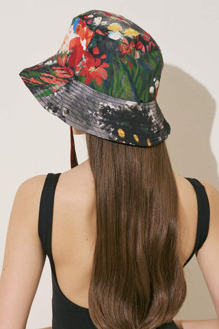 Bucket Hat With String Dark Garden