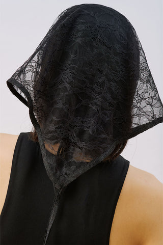 Lace Triangle Scarf Black