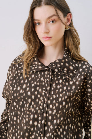 High-Neck Detail Shirt Bambi Brown