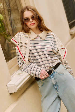 Sweatshirt With Striped Collar Detail Black