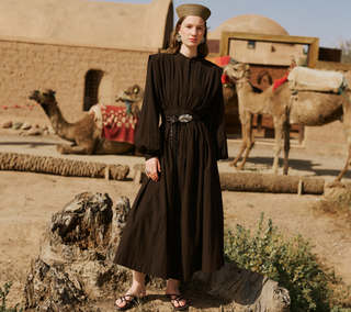 manuka brown dress ENVELOP SKIRT CLASSIC DRESS LIGHT BROWN| Manuka